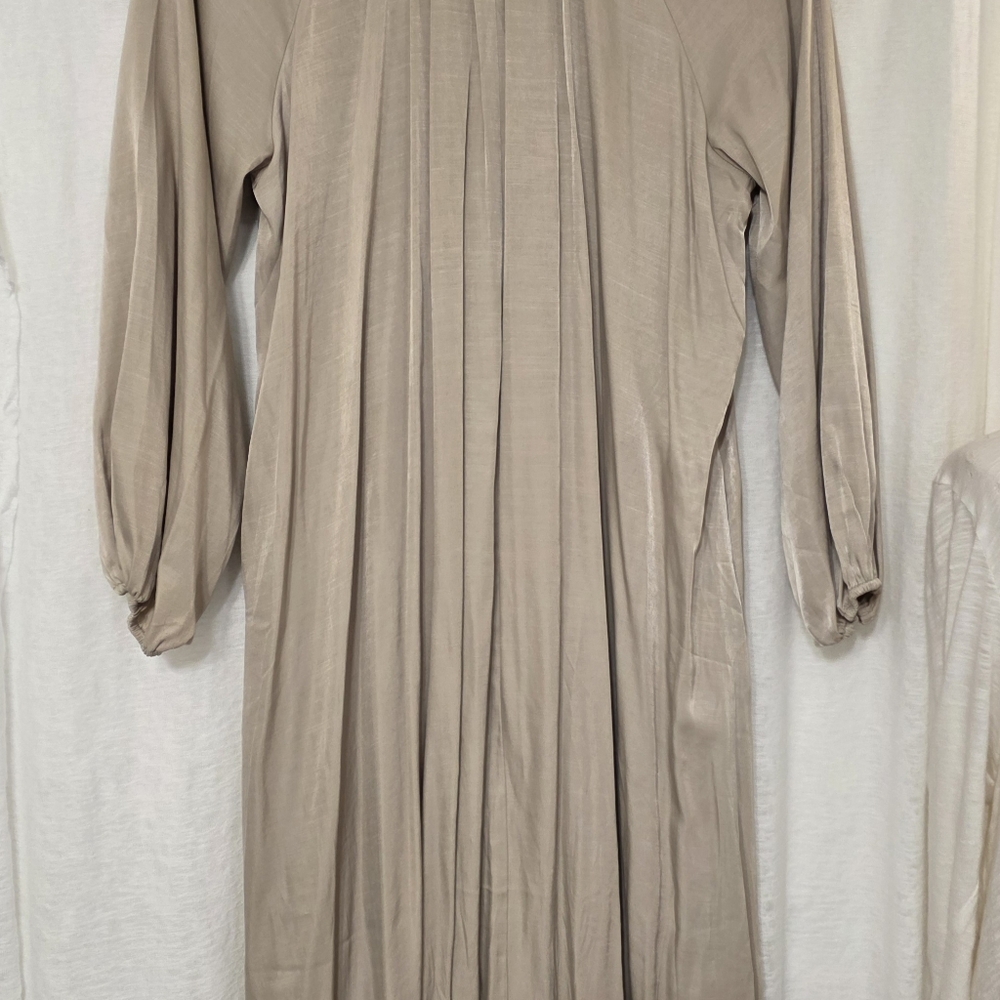 H&M FLOWING DRESS NEW W/O TAGS SIZE MEDIUM - Picture 12 of 15